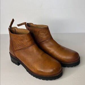 SoftWalk Elmhurst Tan Leather Comfort Boots